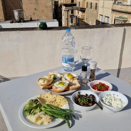No 60, 2Nd Floor, Centrally Located, Fully Equipped Studio Apt Floriana Exterior foto